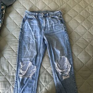 American Eagle Outfitters Women's Blue Distressed Jeans